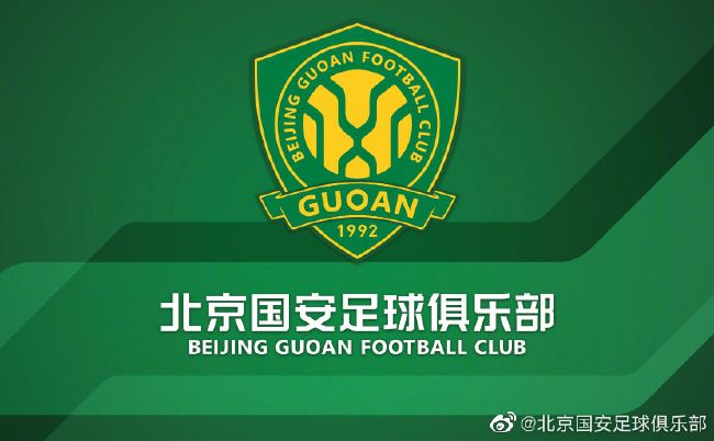 【比赛关键事件】第20分钟，卢顿门将卡明斯基后场出球直接踢出界外，阿森纳快发界外球，萨卡拿球进入禁区倒三角传球，马丁内利跟进推射得手，阿森纳1-0卢顿。